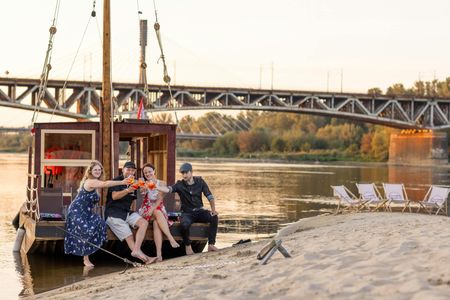 Traditional wooden ship cruise on the Vistula with Polish food tasting