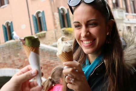 Venice Food and Drinks Guided Tour with Spritz and Tramezzino