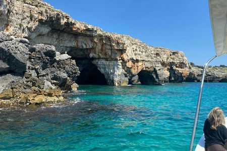 Sunset boat tour to the caves of the Ionian Coast and Leuca