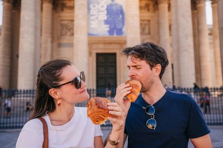 Montmartre's French patisserie tour