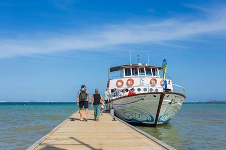 Cruise to Mar Menor's volcanic islands from Santiago de la Ribera
