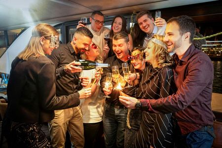 New Year’s Eve midnight prosecco cruise