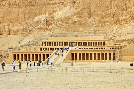 7-day Tour of Luxor and Aswan Highlights aboard Iberotel Crown Emperor