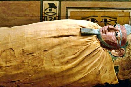 Discover the Luxor and Mummification museums