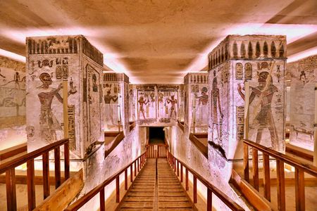 Guided tour to Valley of the Kings with felucca cruise from Luxor