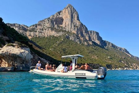 Boat Trip Between Cala Luna and Cala Goloritzé from Arbatax