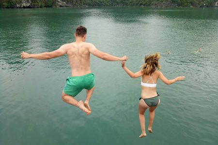 Lan Ha Bay and Ha Long bay cruise with kayaking and snorkelling