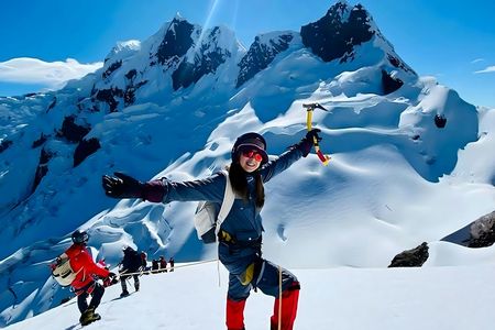 Mateo Peak full-day climbing experience from Huaraz
