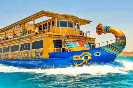 Nefertari yacht evening VIP cruise from Marsa Alam