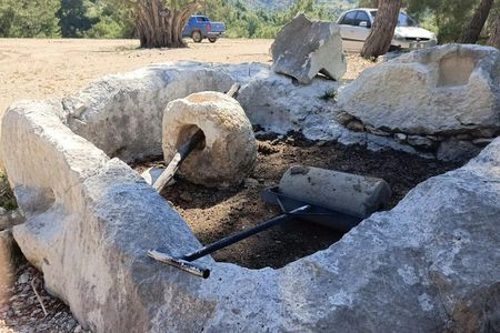 Turkiye village small group guided tour from Side or Belek