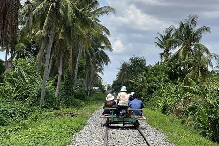 3-day Angkor Wat and Battambang tour with bamboo train