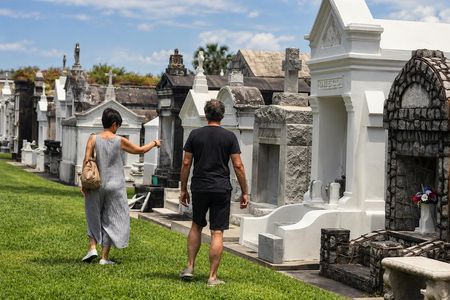 New Orleans citywide driving private tour with local musician