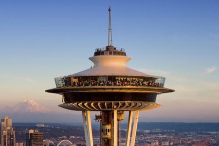 Seattle Space Needle plus Chihuly Garden and Glass combo ticket