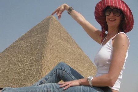 Cairo VIP tour Giza Pyramids with lunch and camel ride
