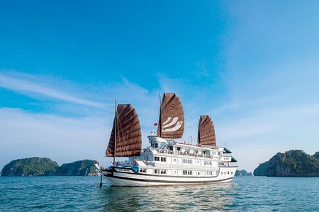 All inclusive Bhaya 2-Day Halong Bay Tour