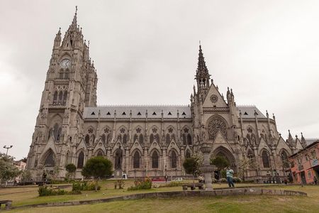 Private Quito City Tour with Panecillo´s Hill, and main churches 