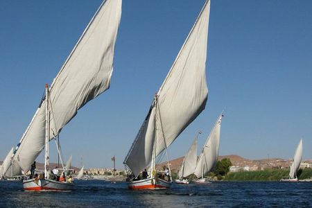 Luxor: Hatshepsut, Valley of Kings and Felucca Ride, guide