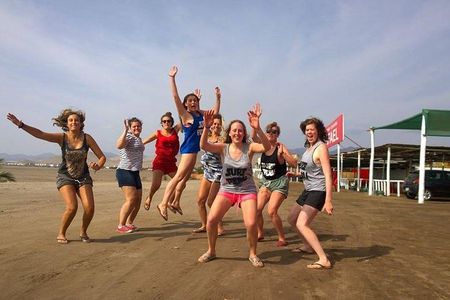Surf Lessons in Lima