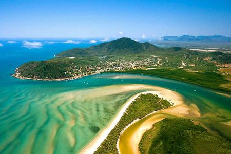 From Cairns: Cooktown, Daintree & Outback 3 Day Small-Group Tour