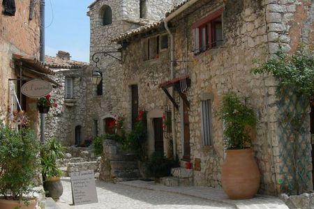 Cannes, Grasse, Gourdon, & Saint-Paul-de-Vence /Day Trip