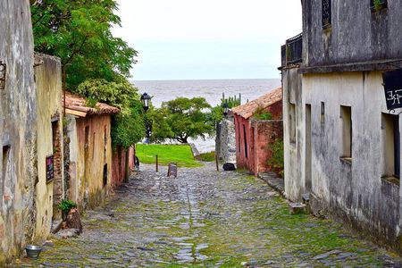 Colonia del Sacramento Small-Group Day Trip