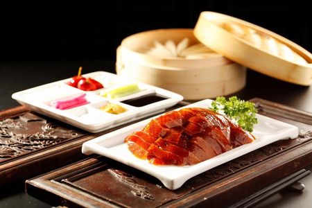 Beijing Acrobatic Show with Peking Duck Dinner Private Tour
