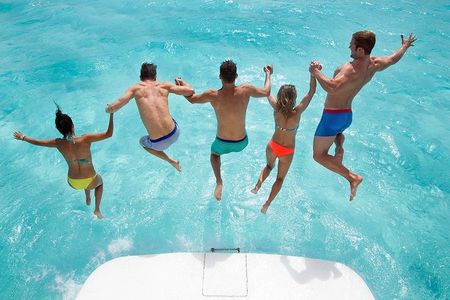 3-Hour 40' Sea Ray Private Yacht with Snacks & Open Bar.