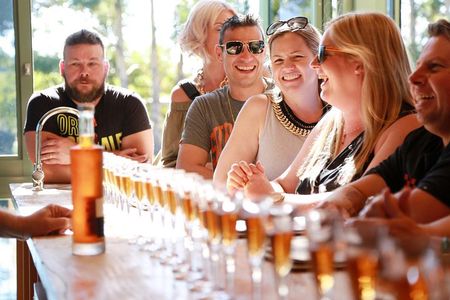 Margaret River Winery, Brewery Tour with Gourmet Brewery Lunch