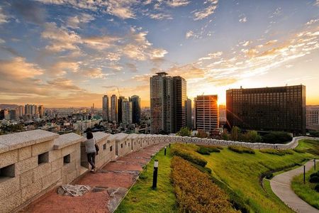Seoul's Democratic Awakening: A Modern Korean History Tour