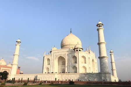 Taj Mahal Sunrise Tour From Delhi
