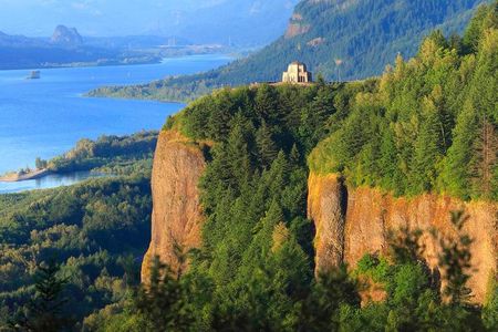 Columbia River Gorge Waterfall Tour from Portland