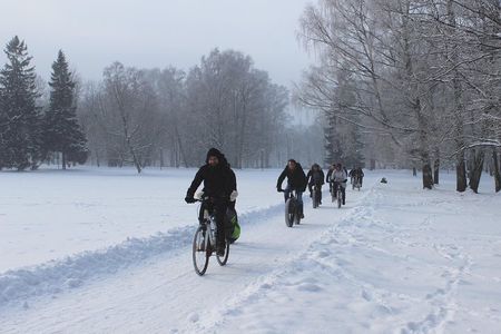 Tallinn Winter Bike Tour with Cafe Stop 