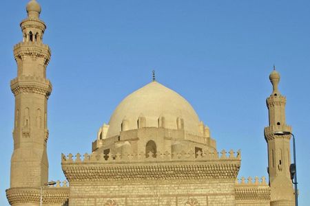 Private Islamic Cairo and Tannoura Sufi Dance Show In Wekalet el Ghouri