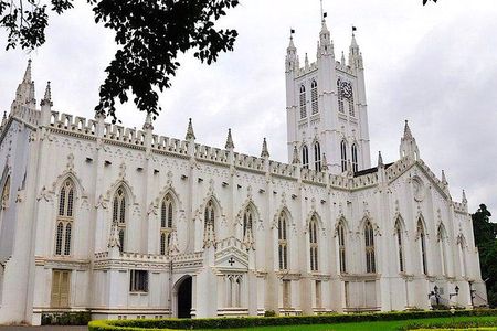 Visit Mother Teresa's house and Churches of Kolkata