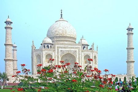 Taj Mahal Day Trip By Express Train From Delhi