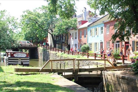 Historic Georgetown: History, Gossip, & Architecture Walking Tour