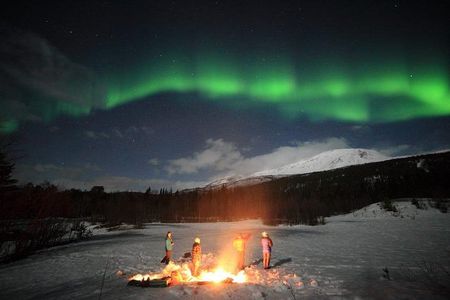 Northern Lights Tour Including Photos Under the Lights in Tromso
