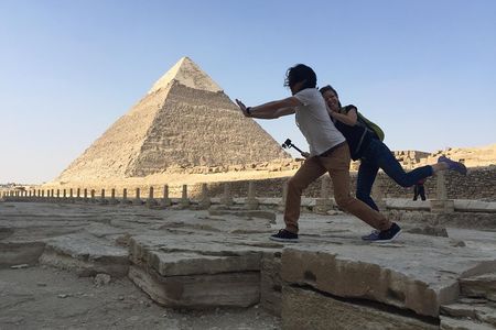 Layover Day Tour to Egyptian Museum and Giza Plateau