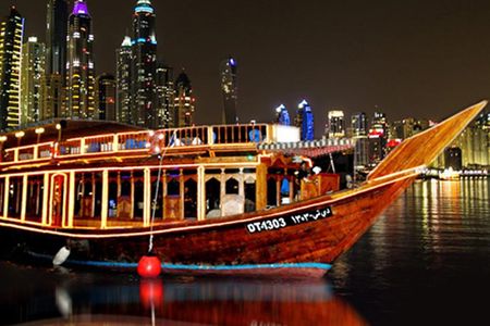 Dubai Marina Cruise Dinner with Entertainment Show