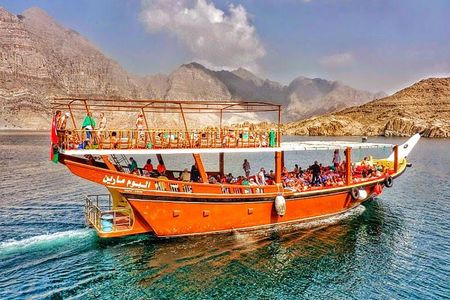 Full Day Musandam Dibba Cruise with Buffet Lunch and Snorkelling