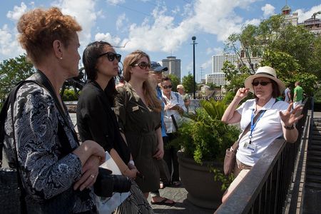 French Quarter Walking Tour With Comp 1850 House Museum Admission