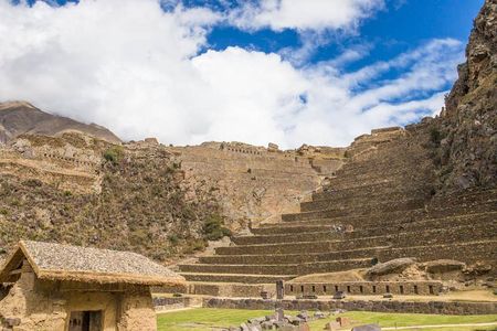 Private Ollantaytambo, Pisac Ruins Tour with Farm Visit, Gourmet Picnic Lunch