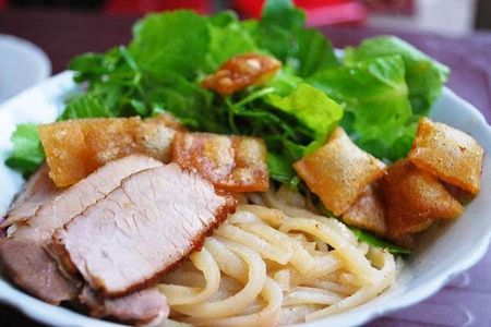 Hoi An Street Food Tour By Scooter