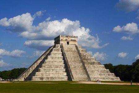 Chichen Itzá, Cenote Ik Kil, Valladolid Premium Small Group