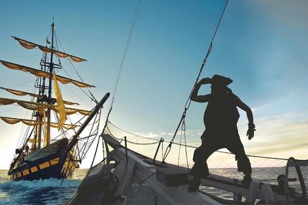 Pirate Ship Sunset Dinner and Show in Los Cabos