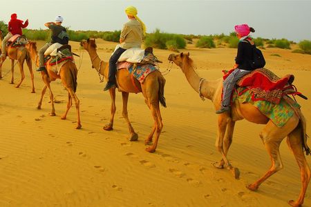 Half Day Overnight Desert Tour (Non Touristic)