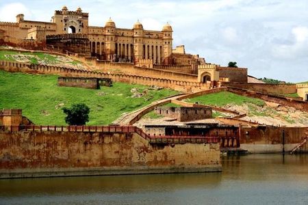 Jaipur and Amber Fort Cycling Expedition