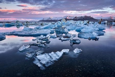 2-Day South Coast Waterfalls, Jokulsarlon Glacier Lagoon and Hike from Reykjavik