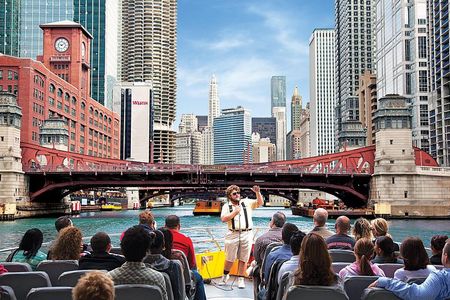 Chicago Seadog River & Lake Architectural Tour