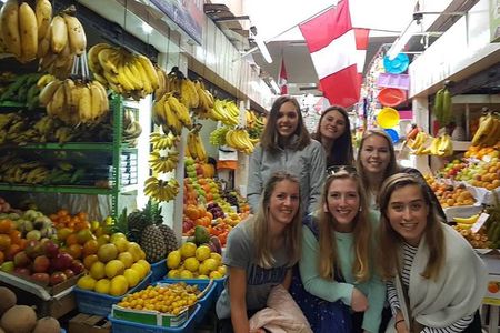 Walking Tour in the Historical Centre and China Town